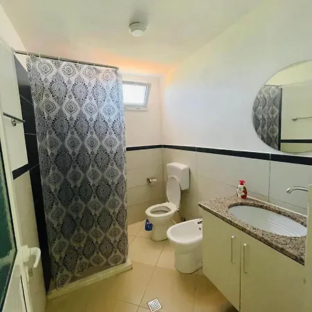 Donald Apartman Vlora